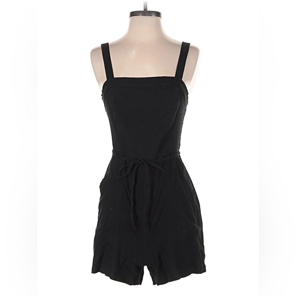 Old Navy Black Square Neckline Sleeveless Romper